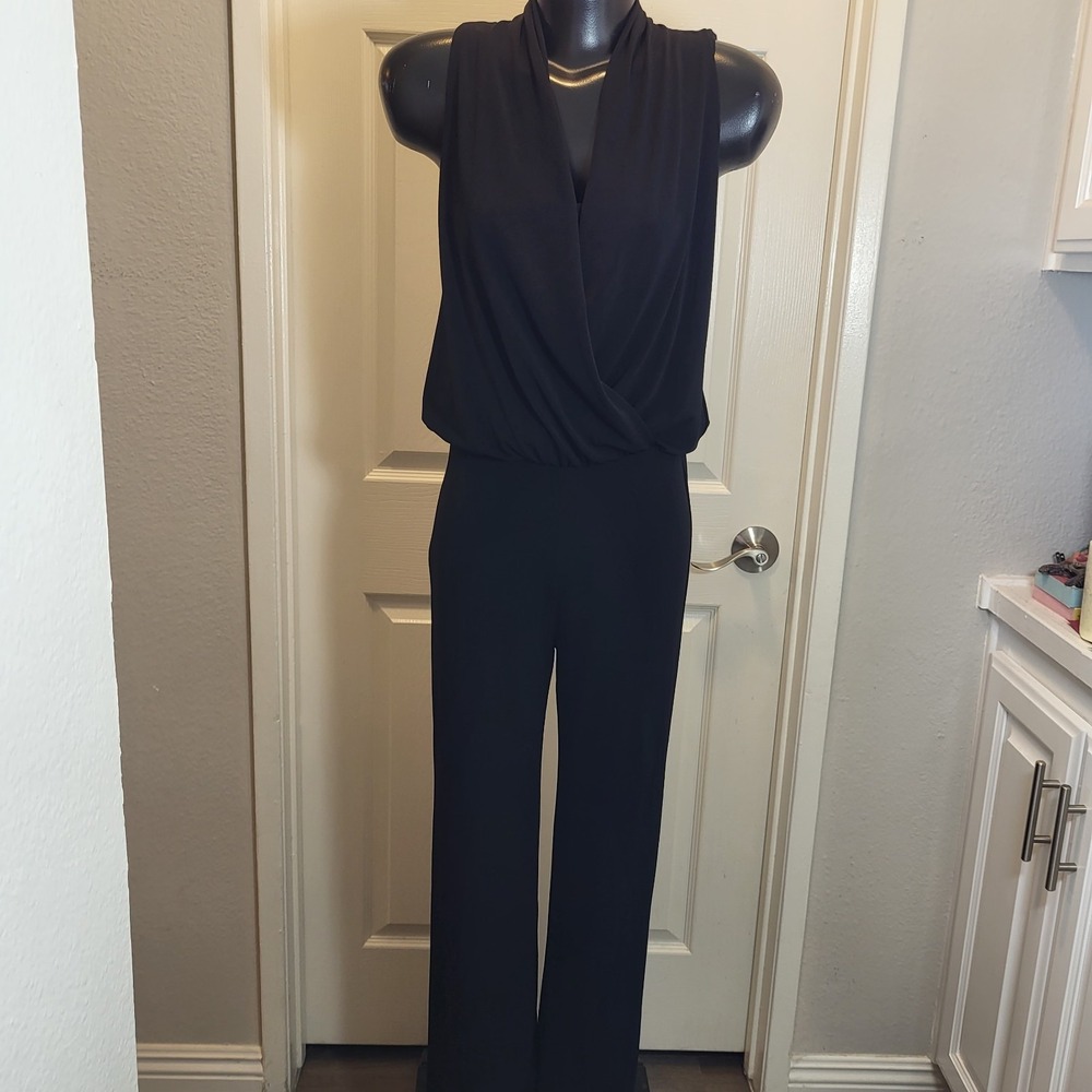 New! Women's Sleeveless Black Karen Kane Jumpsuit Size XS -MSRP $96.75 - Picture 2 of 12